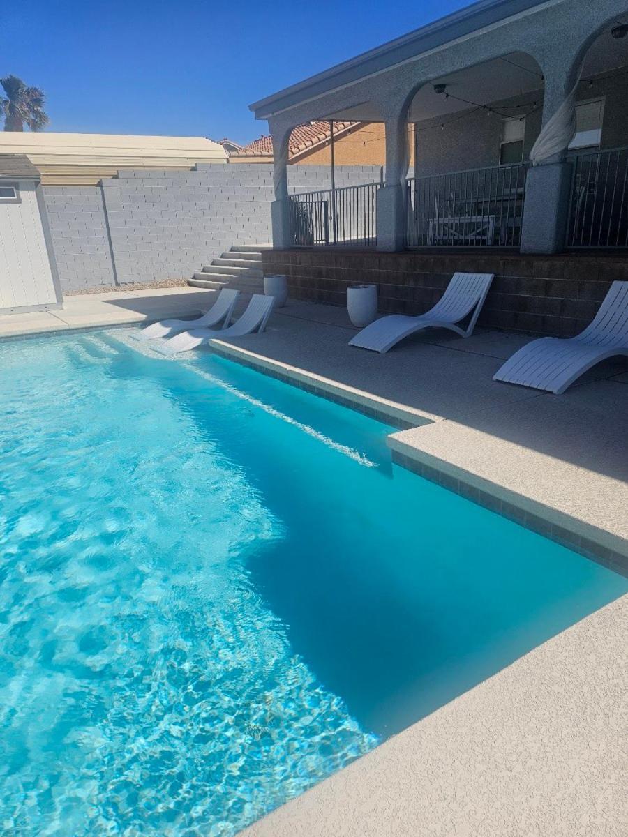 Cozy Desert Retreat - Pool, Spa, Views ヘンダーソン エクステリア 写真