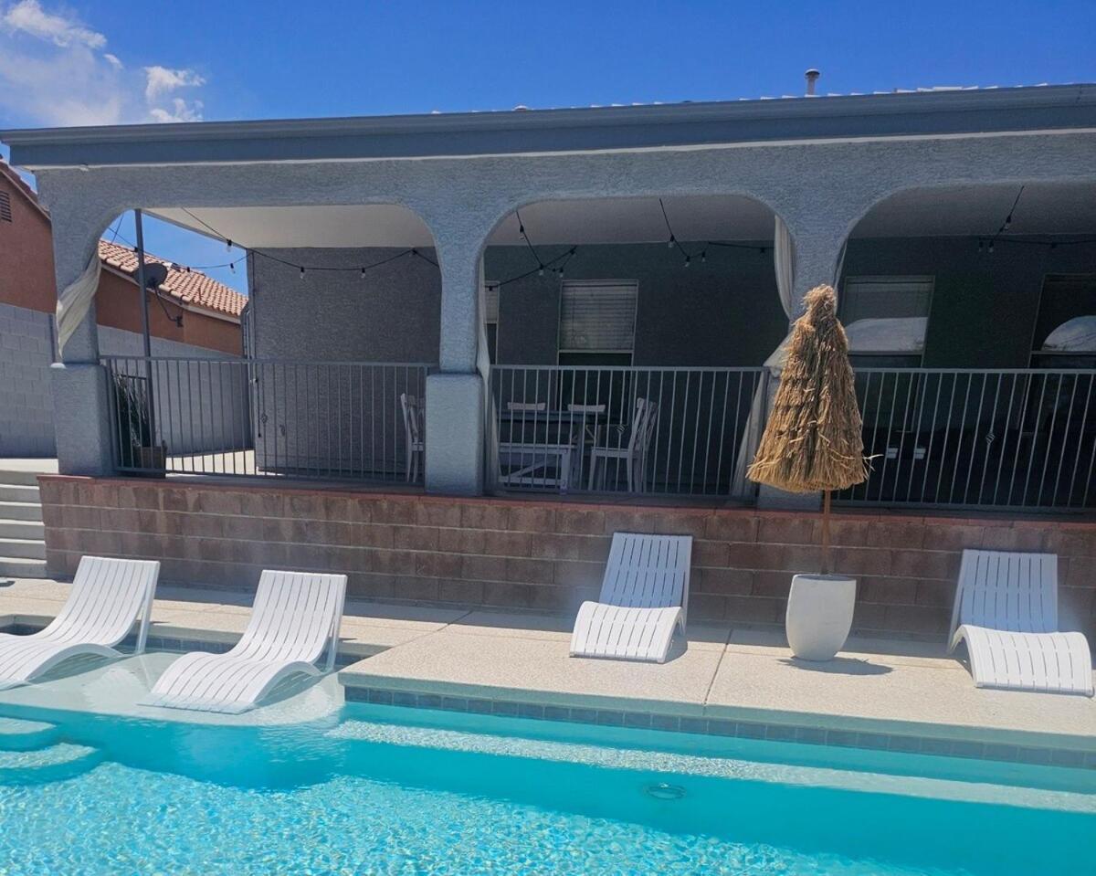 Cozy Desert Retreat - Pool, Spa, Views ヘンダーソン エクステリア 写真
